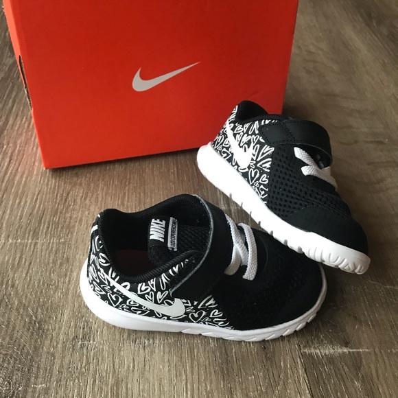 Print ShoesHeart ShoesHeart Print Flex Poshmark Nike Nike 4q3ARSjcL5